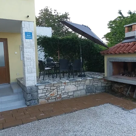 Lulic Apartment Labin  Exterior photo